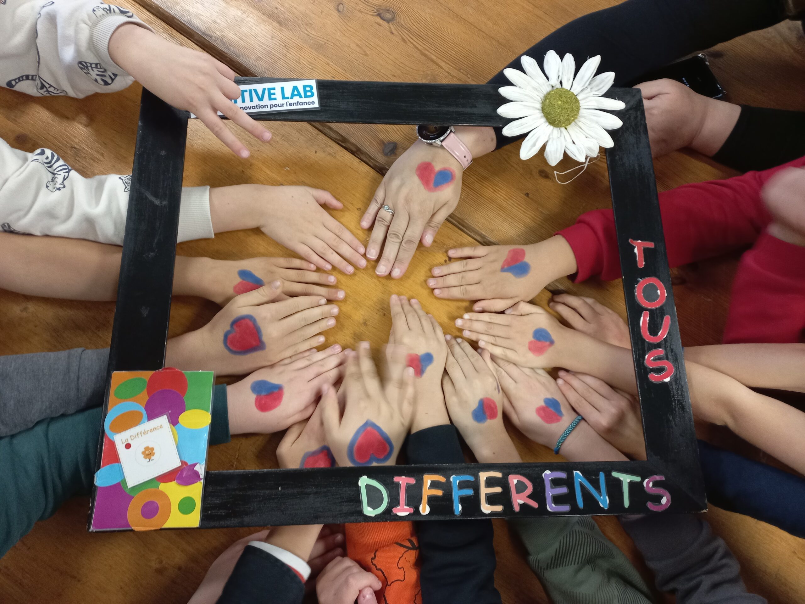 Famille accompagnée par Éveil Pluriel orientation enfant besoins particuliers Douai Nord